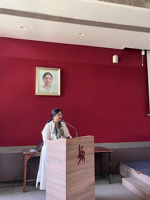 dr-saroj-gupta-memorial-scholarship-program-2025-4